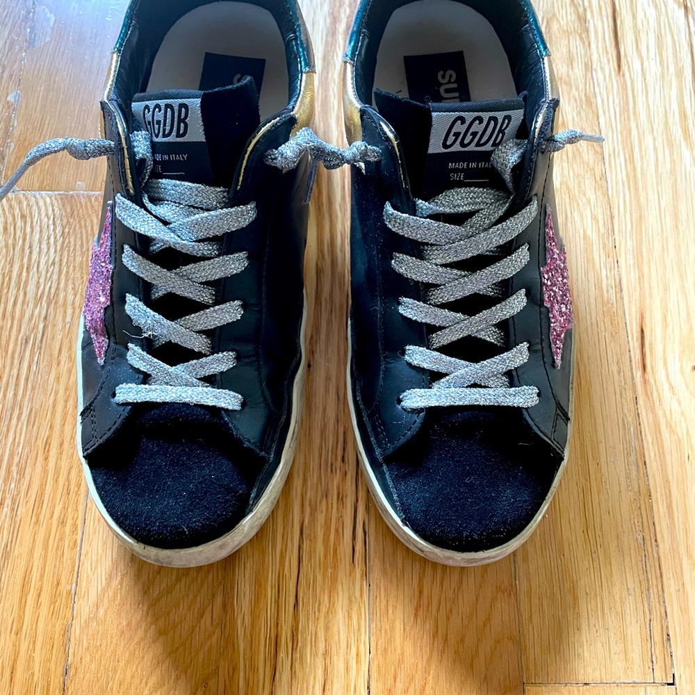 Golden Goose sz 36 women’s sneaker - Picture 2 of 3
